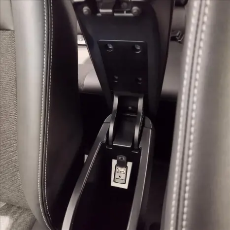 TOYOTA Yaris Hatch 1.5 16V 4P FLEX XS MULTIDRIVE AUTOM�TICO CVT, Foto 10