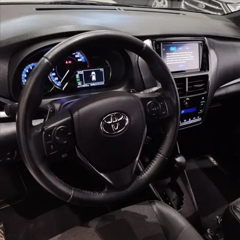 TOYOTA Yaris Hatch 1.5 16V 4P FLEX XS MULTIDRIVE AUTOM�TICO CVT, Foto 11