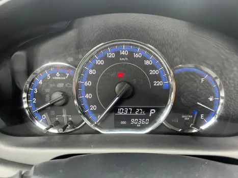 TOYOTA Yaris Hatch 1.3 16V 4P FLEX XL MULTIDRIVE AUTOM�TICO CVT, Foto 9