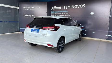 TOYOTA Yaris Hatch 1.5 16V 4P FLEX XLS CONNECT MULTIDRIVE AUTOM�TICO CVT, Foto 3