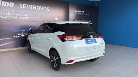 TOYOTA Yaris Hatch 1.5 16V 4P FLEX XLS CONNECT MULTIDRIVE AUTOM�TICO CVT, Foto 4