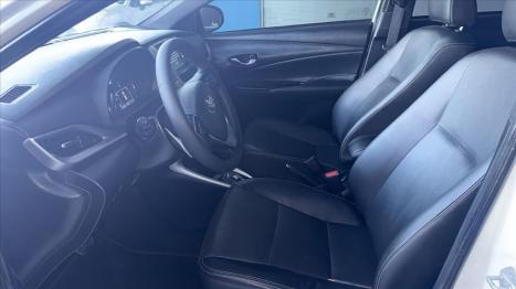 TOYOTA Yaris Hatch 1.5 16V 4P FLEX XLS CONNECT MULTIDRIVE AUTOM�TICO CVT, Foto 9
