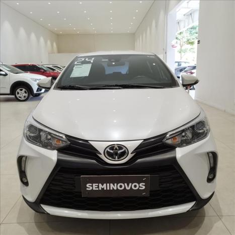 TOYOTA Yaris Hatch 1.5 16V 4P FLEX XS MULTIDRIVE AUTOM�TICO CVT, Foto 2