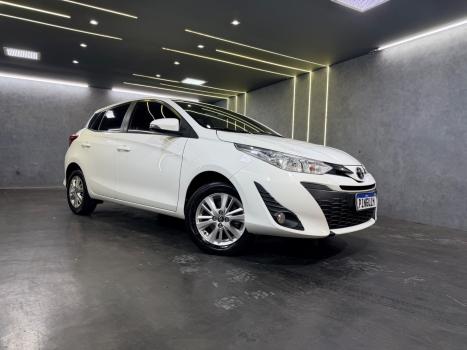 TOYOTA Yaris Hatch 1.3 16V 4P FLEX XL, Foto 2