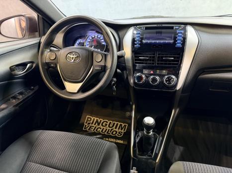 TOYOTA Yaris Hatch 1.3 16V 4P FLEX XL, Foto 10