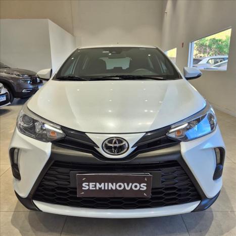 TOYOTA Yaris Hatch 1.5 16V 4P FLEX XS MULTIDRIVE AUTOM�TICO CVT, Foto 2