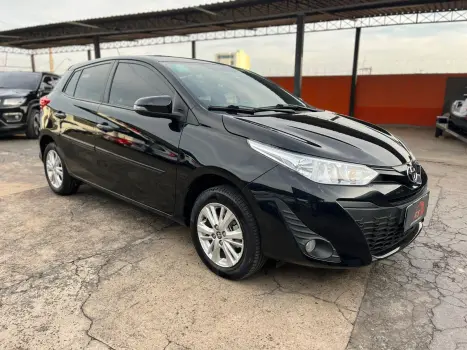 TOYOTA Yaris Hatch 1.3 16V 4P FLEX XL, Foto 3