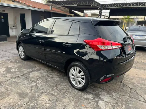 TOYOTA Yaris Hatch 1.3 16V 4P FLEX XL, Foto 6