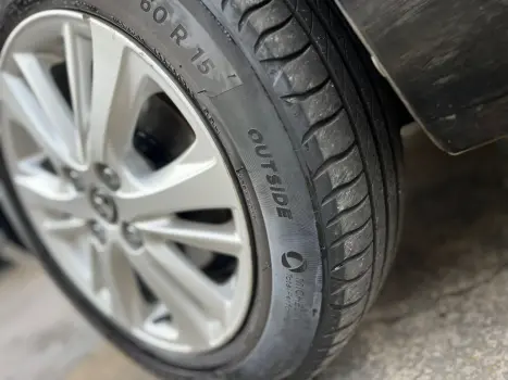 TOYOTA Yaris Hatch 1.3 16V 4P FLEX XL, Foto 13