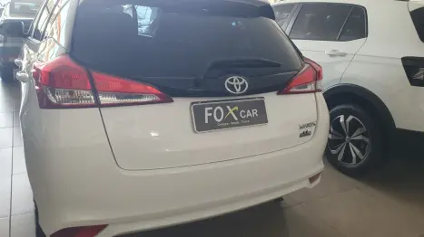 TOYOTA Yaris Hatch 1.5 16V 4P FLEX XL PLUS CONNECT MULTIDRIVE AUTOM�TICO CVT, Foto 8