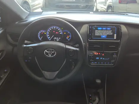 TOYOTA Yaris Hatch 1.5 16V 4P FLEX XL PLUS CONNECT MULTIDRIVE AUTOM�TICO CVT, Foto 12