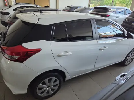 TOYOTA Yaris Hatch 1.5 16V 4P FLEX XL PLUS CONNECT MULTIDRIVE AUTOM�TICO CVT, Foto 13
