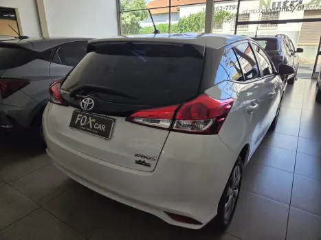 TOYOTA Yaris Hatch 1.5 16V 4P FLEX XL PLUS CONNECT MULTIDRIVE AUTOM�TICO CVT, Foto 15