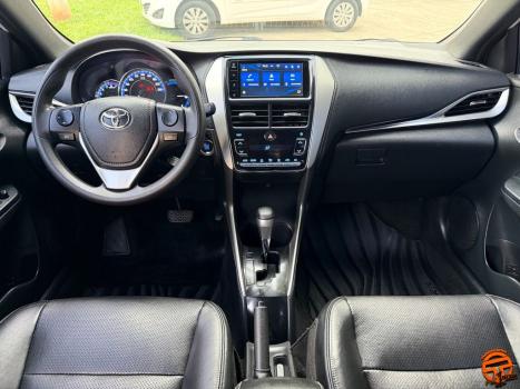 TOYOTA Yaris Hatch 1.3 16V 4P FLEX XL PLUS TECH MULTIDRIVE AUTOM�TICO CVT, Foto 11