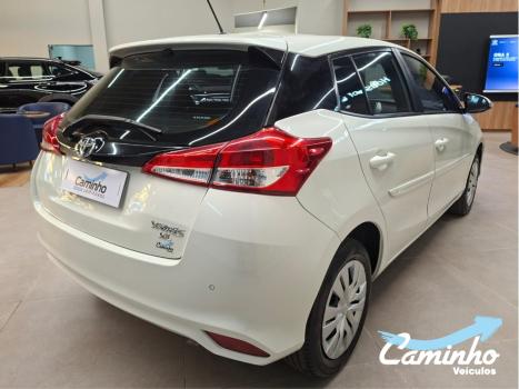 TOYOTA Yaris Hatch 1.3 16V 4P FLEX XL MULTIDRIVE AUTOM�TICO CVT, Foto 5