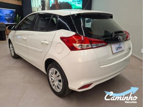 TOYOTA Yaris Hatch 1.3 16V 4P FLEX XL MULTIDRIVE AUTOM�TICO CVT, Foto 7
