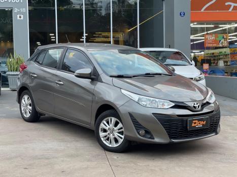 TOYOTA Yaris Hatch 1.3 16V 4P FLEX XL MULTIDRIVE AUTOM�TICO CVT, Foto 2