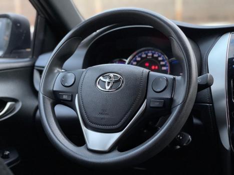 TOYOTA Yaris Hatch 1.3 16V 4P FLEX XL MULTIDRIVE AUTOM�TICO CVT, Foto 9