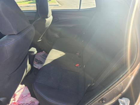 TOYOTA Yaris Hatch 1.3 16V 4P FLEX XL, Foto 13