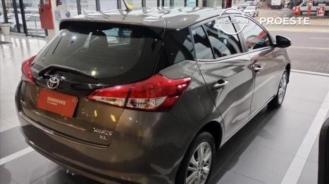 TOYOTA Yaris Hatch 1.3 16V 4P FLEX XL MULTIDRIVE AUTOM�TICO CVT, Foto 3