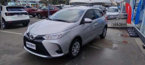 TOYOTA Yaris Hatch 1.5 16V 4P FLEX XL MULTIDRIVE AUTOM�TICO CVT, Foto 3