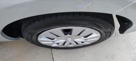 TOYOTA Yaris Hatch 1.5 16V 4P FLEX XL MULTIDRIVE AUTOM�TICO CVT, Foto 9
