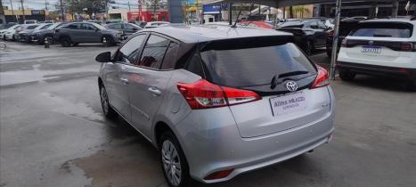 TOYOTA Yaris Hatch 1.5 16V 4P FLEX XL MULTIDRIVE AUTOM�TICO CVT, Foto 11