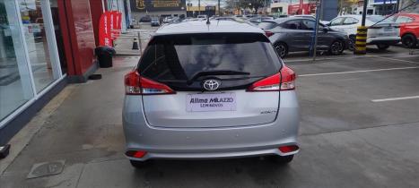 TOYOTA Yaris Hatch 1.5 16V 4P FLEX XL MULTIDRIVE AUTOM�TICO CVT, Foto 12
