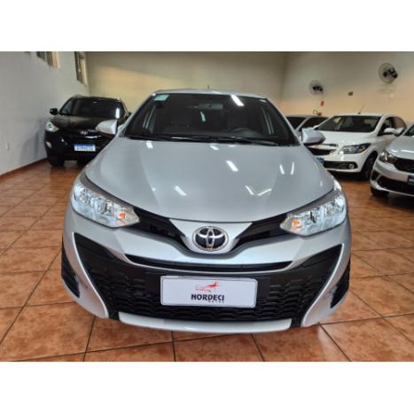 TOYOTA Yaris Hatch 1.3 16V 4P FLEX XL MULTIDRIVE AUTOM�TICO CVT, Foto 4