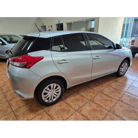 TOYOTA Yaris Hatch 1.3 16V 4P FLEX XL MULTIDRIVE AUTOM�TICO CVT, Foto 7