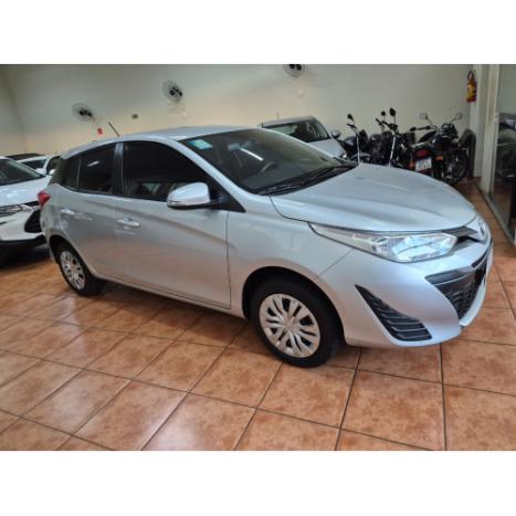TOYOTA Yaris Hatch 1.3 16V 4P FLEX XL MULTIDRIVE AUTOM�TICO CVT, Foto 10