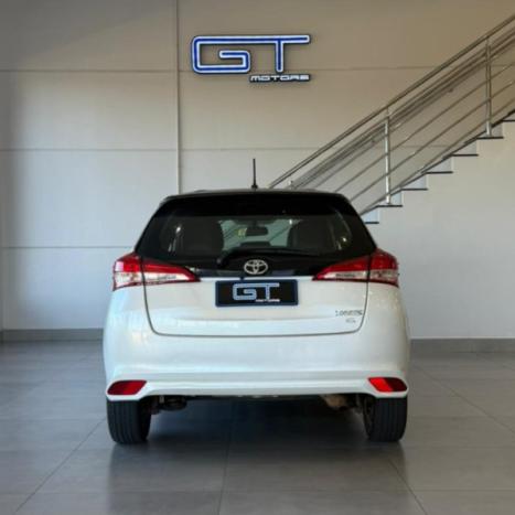 TOYOTA Yaris Hatch 1.5 16V 4P FLEX XL PLUS CONNECT MULTIDRIVE AUTOM�TICO CVT, Foto 4