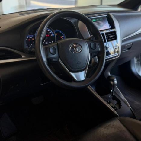 TOYOTA Yaris Hatch 1.5 16V 4P FLEX XL PLUS CONNECT MULTIDRIVE AUTOM�TICO CVT, Foto 10