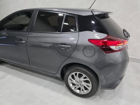 TOYOTA Yaris Hatch 1.5 16V 4P FLEX XS MULTIDRIVE AUTOM�TICO CVT, Foto 5
