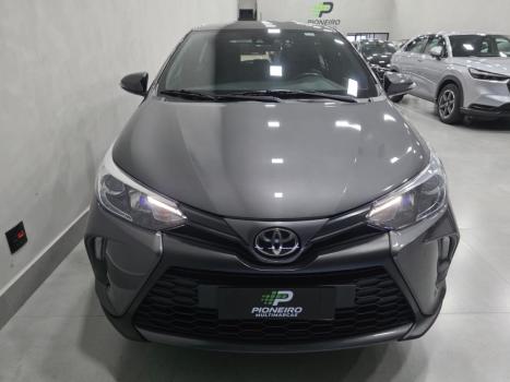 TOYOTA Yaris Hatch 1.5 16V 4P FLEX XS MULTIDRIVE AUTOM�TICO CVT, Foto 6