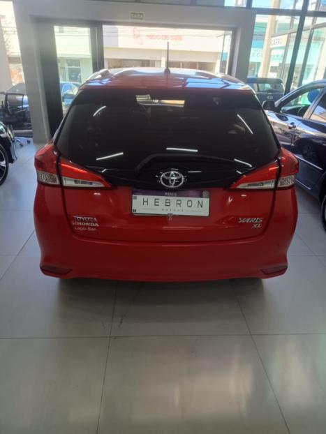 TOYOTA Yaris Hatch 1.3 16V 4P FLEX XL PLUS TECH MULTIDRIVE AUTOM�TICO CVT, Foto 2