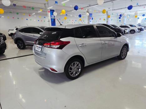 TOYOTA Yaris Hatch 1.5 16V 4P FLEX XS MULTIDRIVE AUTOM�TICO CVT, Foto 6