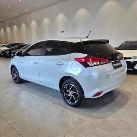 TOYOTA Yaris Hatch 1.5 16V 4P FLEX XLS MULTIDRIVE AUTOM�TICO CVT, Foto 6