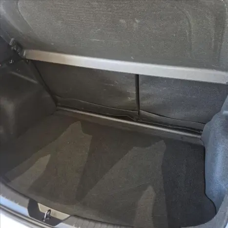 TOYOTA Yaris Hatch 1.5 16V 4P FLEX XLS MULTIDRIVE AUTOM�TICO CVT, Foto 21