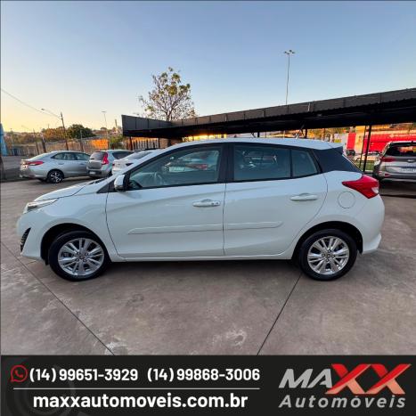 TOYOTA Yaris Hatch 1.3 16V 4P FLEX XL PLUS TECH MULTIDRIVE AUTOM�TICO CVT, Foto 4