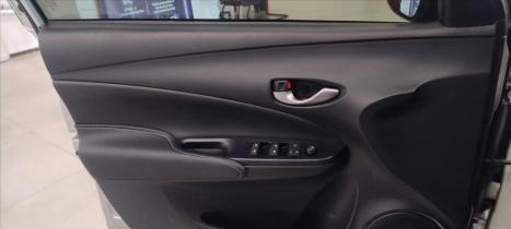 TOYOTA Yaris Hatch 1.5 16V 4P FLEX XS MULTIDRIVE AUTOM�TICO CVT, Foto 5