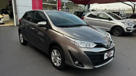 TOYOTA Yaris Hatch 1.3 16V 4P FLEX XL, Foto 1