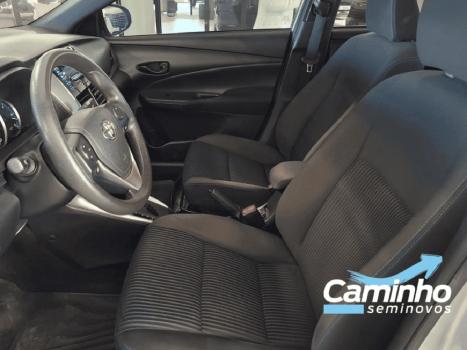 TOYOTA Yaris Hatch 1.5 16V 4P FLEX S MULTDRIVE AUTOM�TICO, Foto 11