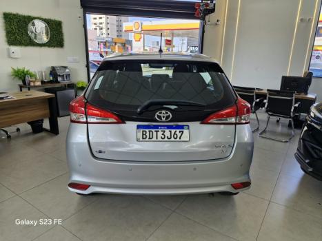 TOYOTA Yaris Hatch 1.5 16V 4P FLEX XL PLUS CONNECT MULTIDRIVE AUTOM�TICO CVT, Foto 5