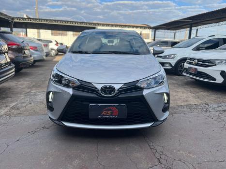 TOYOTA Yaris Hatch 1.5 16V 4P FLEX XS MULTIDRIVE AUTOM�TICO CVT, Foto 2