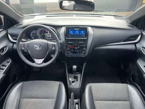 TOYOTA Yaris Hatch 1.5 16V 4P FLEX XS MULTIDRIVE AUTOM�TICO CVT, Foto 8