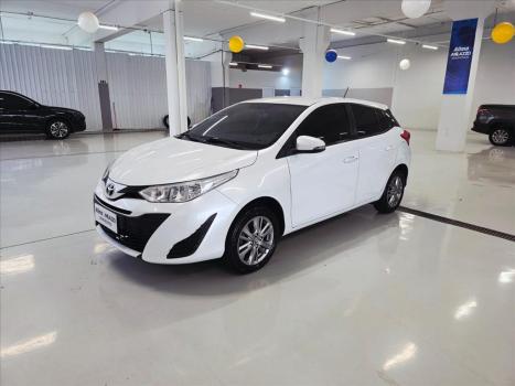 TOYOTA Yaris Hatch 1.5 16V 4P FLEX XL PLUS CONNECT MULTIDRIVE AUTOM�TICO CVT, Foto 1