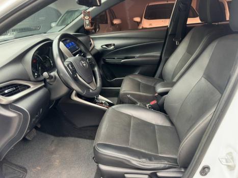 TOYOTA Yaris Hatch 1.5 16V 4P FLEX XS CONNECT MULTIDRIVE AUTOM�TICO CVT, Foto 8