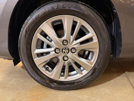 TOYOTA Yaris Hatch 1.3 16V 4P FLEX XL PLUS TECH MULTIDRIVE AUTOMÁTICO CVT, Foto 11