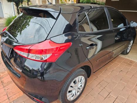 TOYOTA Yaris Hatch 1.5 16V 4P FLEX XL MULTIDRIVE AUTOMÁTICO CVT, Foto 3